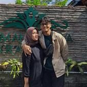 Sự T