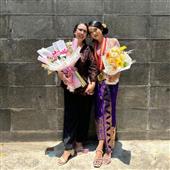 Thầ