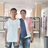 Bốn
