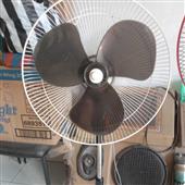 Dự b