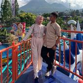 nhận
