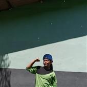 V
