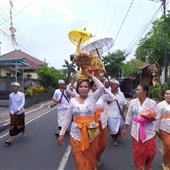 Thần