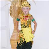 Nữ H