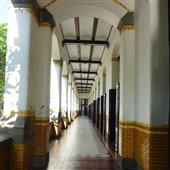 Thầ