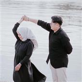 Sự T